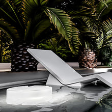 Load image into Gallery viewer, Miami Pool Shelf Chaise with stand